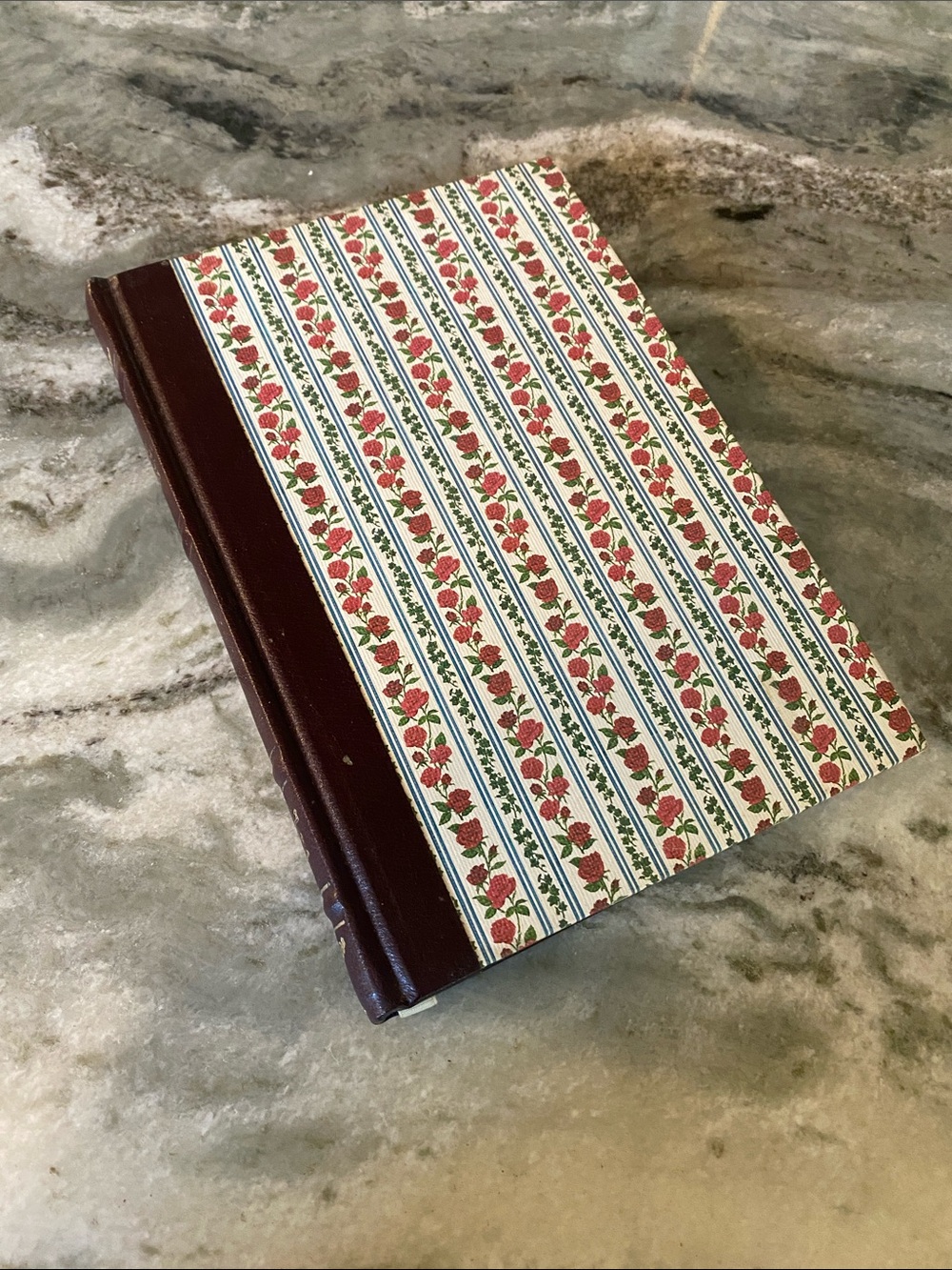 The Virginia Housewife By Mrs. Mary Randolph Hardback 1984 Cookbook floral cover